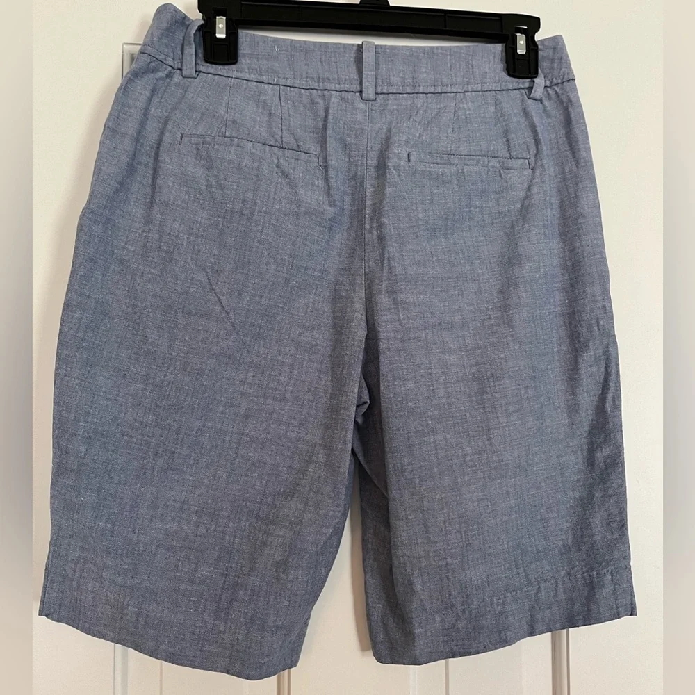 Talbots ‘Perfect Short’ 10.5 Inch Chambray Bermuda Shorts 100% Cotton Women Sz 2